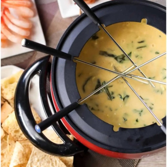 Spinach artichoke fondue melting pot